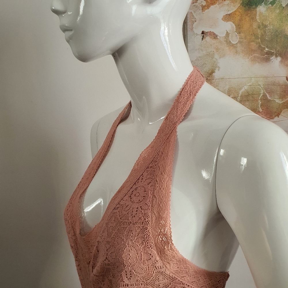 Guess Size 10 Halter Tie Back Dusty Pink Lace Maxi Dress - Picture 4 of 15